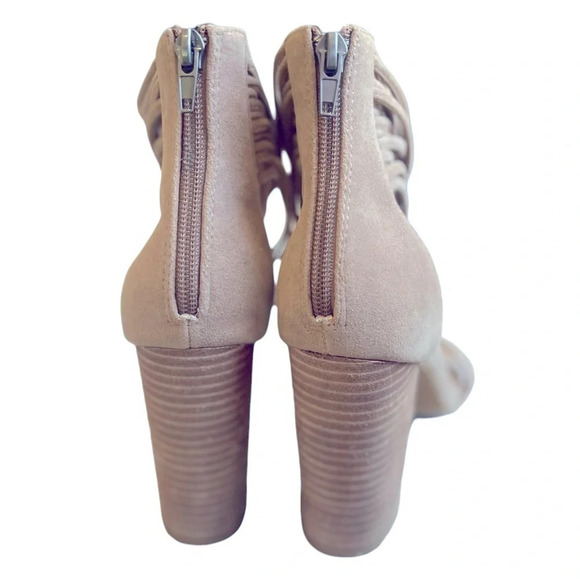 Size 8.5 Oasis Society leather suede heels with zipper back and block heel - Picture 7 of 8